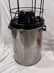Rare vintage FANTOM Wet / Dry Stainless Steel Commercial Vacuum new open box.