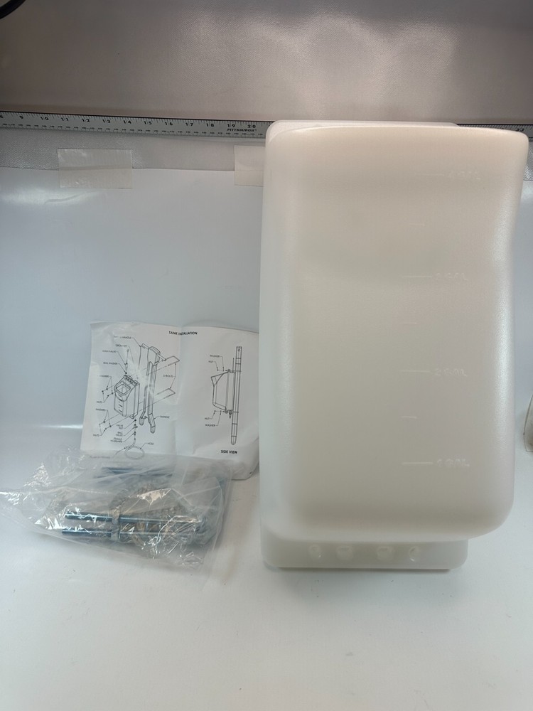 Tennant OEM 4.0 Gallon NAT MALISH Solution Tank Kit 1045875 NEW in Box