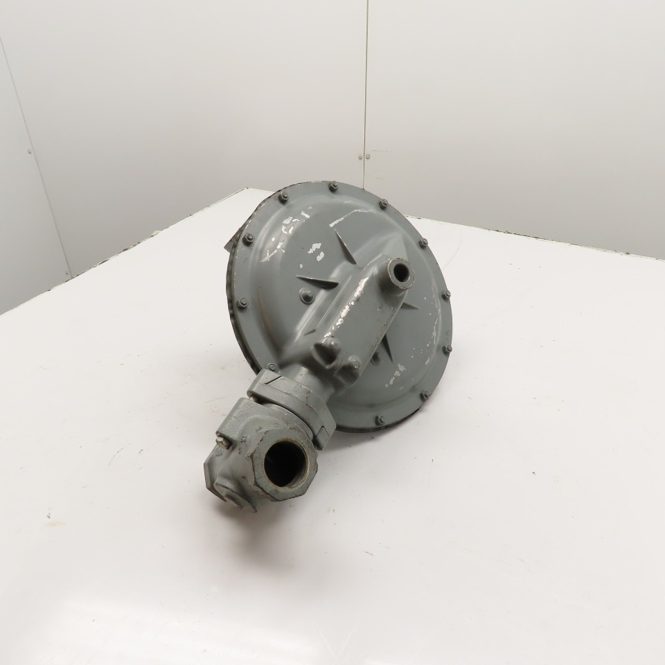 Fisher Controls S201H Gas Pressure Regulator 3/4″ Port 1-2 PSIG Spring Range