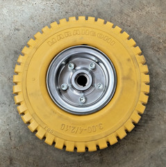 3.00-4 Marangoni Non-Marking Solid Tire & Rim Part# 220101030 For Floor Cleaner