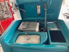 Tennant T15 Ride-On Scrubber Only 71 hrs. Needs front drive tire & Batteries