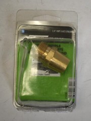 Forney 75118 1/4″ FNPT x M22 Screw Nipple 5800 PSI Male 300 Degree F