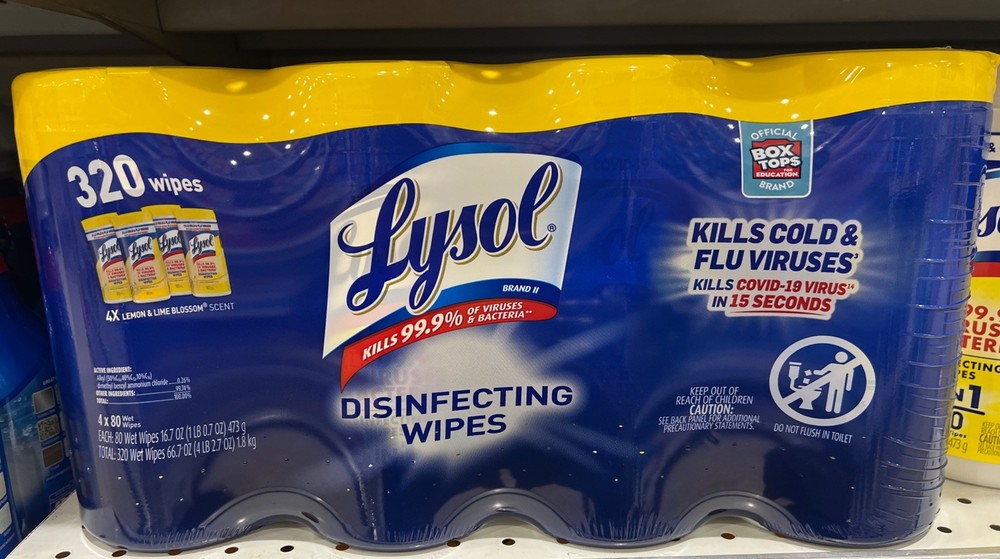 4- Lysol Disinfectant Antibacterial Clean & Fresh 320 Wipes