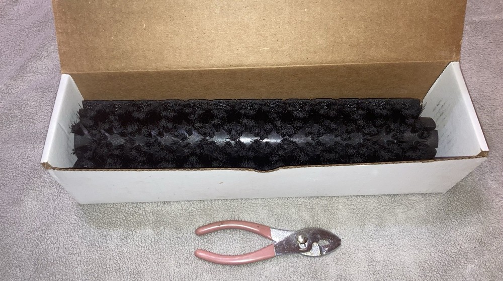 New In Box Tennant – Cylindrical Brush – 3.5x 15 Inch – Part 1037278