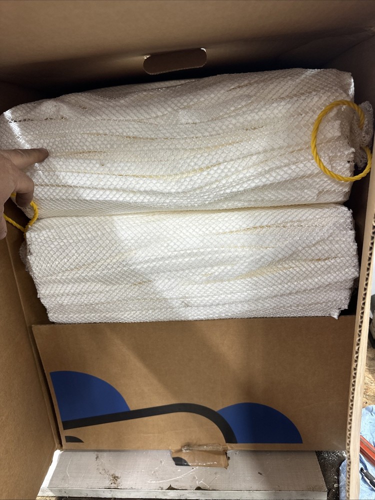 Pig Skm403 Sorbent Sock, 21 Gal, 8 In X 18 In, Oil, White, 12 Pk D6