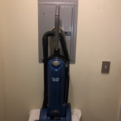Powr-Flite Wide Track Bagless Upright HEPA Vacuum – 1-Gallon, Model# PF82HF