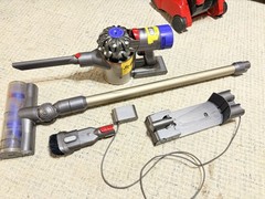 Dyson V8 Animal Cordless Bagless Vacuum w/ Motorized Floor Tool, Crevice