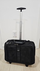 Kensington Contour Roller Wheeled Ergonomic Computer Bag – Black K62348