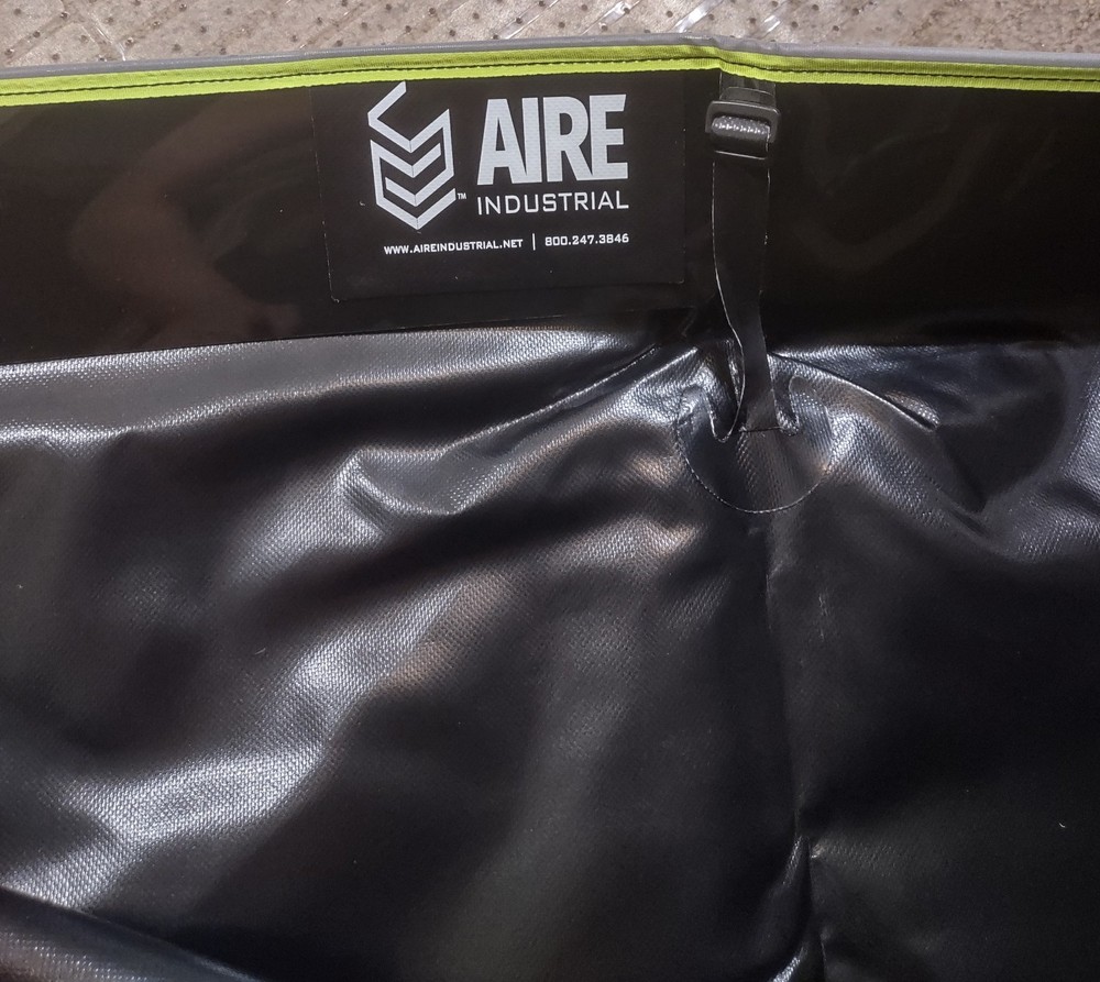 Aire Industrial Berm Portable Containment 70″ x 70″ x 4″ Black Yellow Reflective