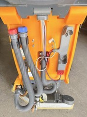 Taski Swingo Single Disc Drive scrubber 855B 855 B 40L Tank