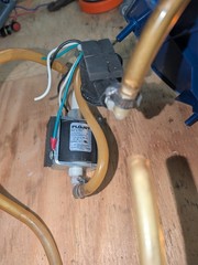 Windsor Karcher iCapsol CRB parts: flojet pump and strainer assembly