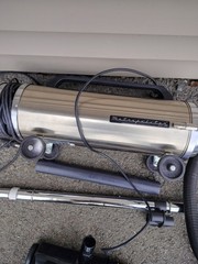 Metropolitan Two Speed Full-Size Canister Vacuum ADM-4 11.5 Amps W/ Hose