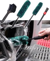 Professional 4 Pack Long Handle Wheel Brush Kit Color: 4 Pack (Green & Black)
