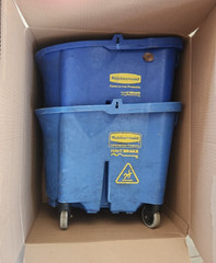 Rubbermaid WaveBrake 26 Qt Mop Buckets Commercial (2) SET OF 2 Heavy Duty Blue