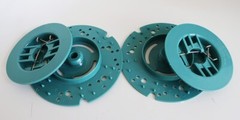 2 CLIP ON CENTERING DEVICES FOR VARIOUS FLOOR SCRUBBERS, REPL TENNANT 370095