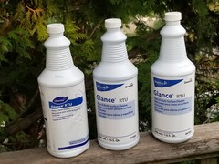 3 QUARTS DIVERSEY GLANCE COMMERCIAL INDUSTRIAL GLASS MULTI SURFACE CLEANER 0470