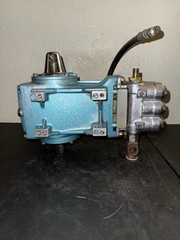 CAT Pump 2200 PSI 5 Frame Triplex Plunger Pump Belt Driven 1″ Shaft *UNTESTED*