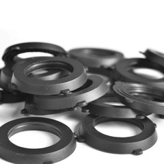SmoTecQ 30 Pack Garden Hose Washers with Self-Locking Tabs – 3/4-inch, Black