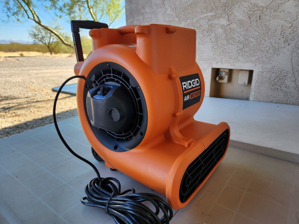RIDGID 3-Speed Blower Fan Air Mover with Collapsible Handle and Rear Wheels