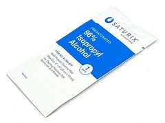Saturix 8×6 Inch Pre-Saturated Alcohol Wipes 30-Pack Medical Cleaning Set of 10
