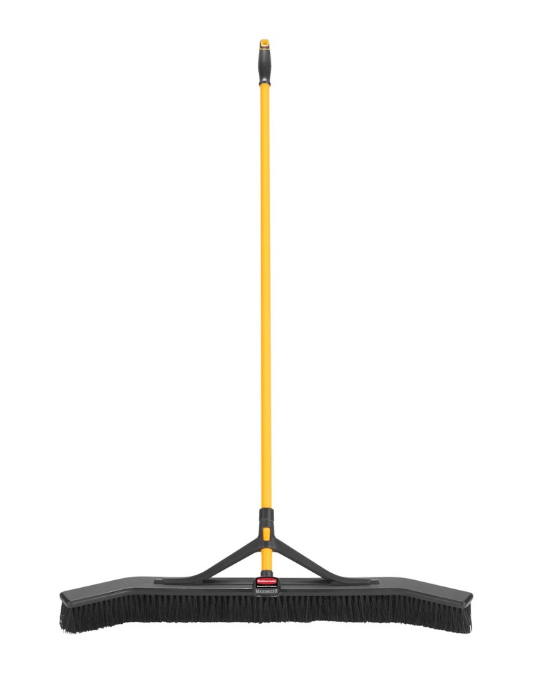 Rubbermaid Commercial Products Maximizer 36 Push To Center Push Broom