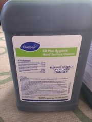 1 Bottle 2.5L R2 Plus Hygienic Hard Surface Cleaner 101102271 Diversey Virucide
