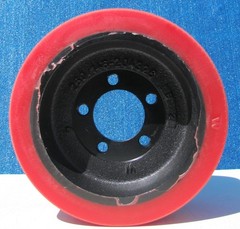 Nilfisk Advance 6509157 Drive Wheel 250/146-204326 310×140-5 Lug CS7000 CS7010