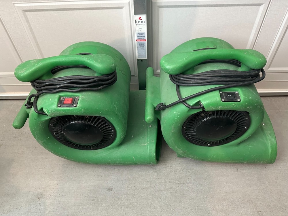 Pair (2) Dri-Eaz Sahara Pro HP Air Movers – F199- ServPro Edition