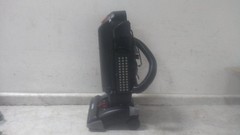Sanitaire SC5713D 1-1/2 Gal Vacuum Capacity 120V 135 CFM Upright Vacuum