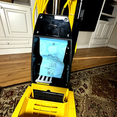 CARPET PRO COMMERCIAL UPRIGHT VACUUM MODEL CPU4T