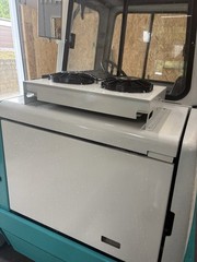 Tennant 6650 XP Gas Sweeper Totally Serviced Cab With Heat And Air Low Hours GM