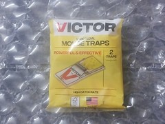 Victor Wide Plastic Pedal Mouse Traps, Powerful & Effective, 2 Traps Included
