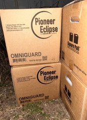 Pioneer Eclipse Omniguard Floor Finish 2.5 Gallon