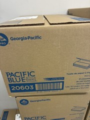 2400-PACK Pacific Blue Basic 20603 C-Fold Paper Towels 1-Ply