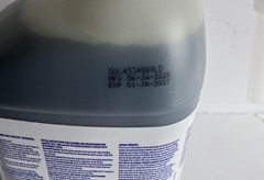 1 Diversey 3064211 Crew Restroom Floor & Surface Non-acid Disinfectant 1.5 L