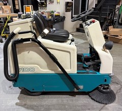 2017 Tennant 6100 Sub-Compact Ride-On Sweeper 338 Hours 36 Volt Electric