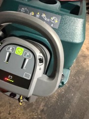 Tennant T500 32″ walk behind Floor Scrubber 24V ONLY 1 Hours 06/2025 demo unit