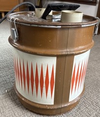 Vintage Shop-Vac Wet Dry Model 10 Gallon Made in U.S.A Brown Metal Can Model 777