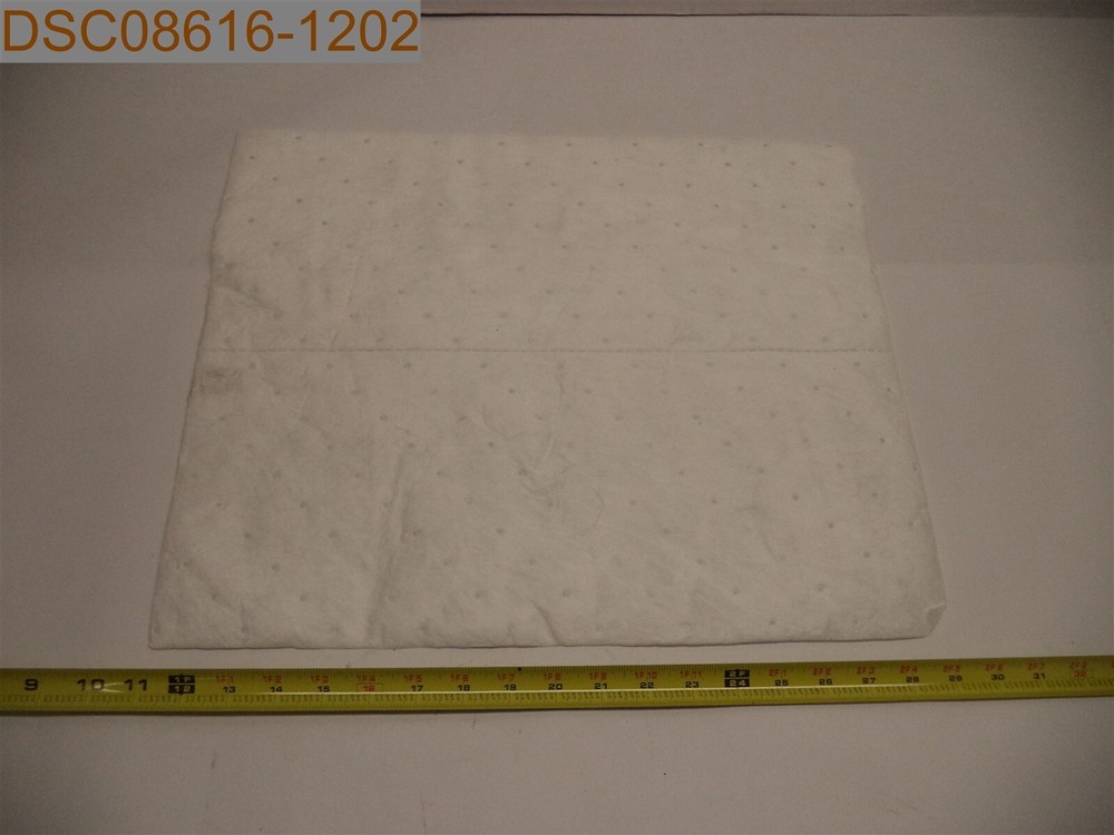 QTY = 100PK: SpillTech Wp-H Absorbent Pad, 15″ x 18″, White, 818502023836