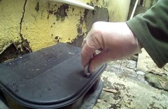 2 Rat Baiting Stations Secured Rat Control Station With Concrete Block – RBS1 EZ