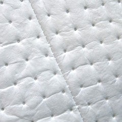 Oil Spill Absorbent Mats Heavyweight Pads 20″x15″ for Garage Cleanup
