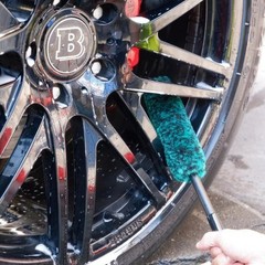 Professional 4 Pack Long Handle Wheel Brush Kit Color: 4 Pack (Green & Black)