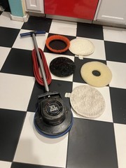 Oreck XL Heavy Duty Orbiter Model XL 400 Floor Cleaner – Tested With Extra Pads