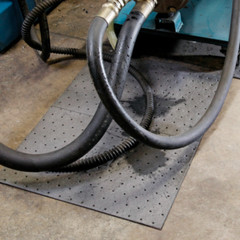 Pig Mat231 Sorbents, 11 Gal, 15 In X 20 In Universal, Gray, Polypropylene QTY 50