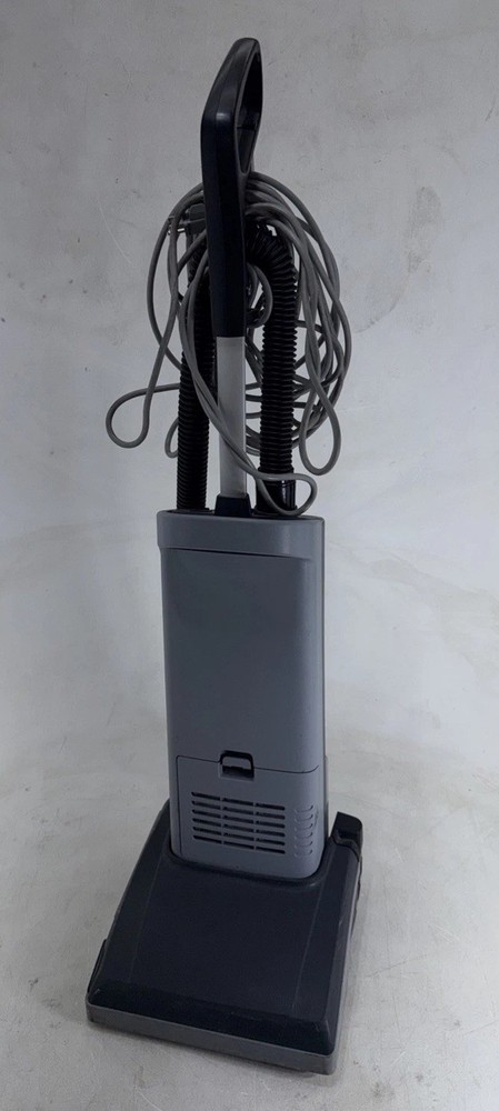Nilfisk Advance VU 500 Commercial Upright Vacuum Cleaner