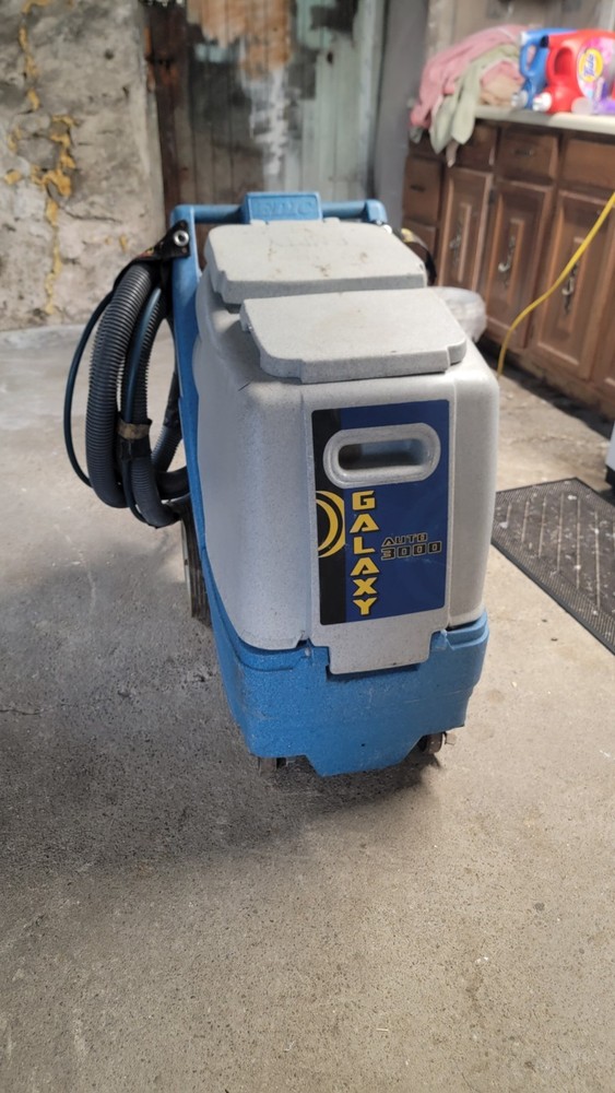 Carpet Cleaning Extractor