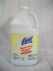 LYSOL DEODORIZING CLEANER LEMON SCENT (1 GALLON)