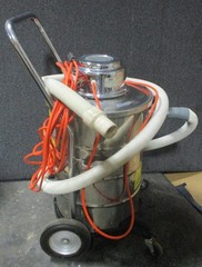 Hako Minuteman C80315 Asbestos Vacuum 115VAC 6A 60Hz No Filter