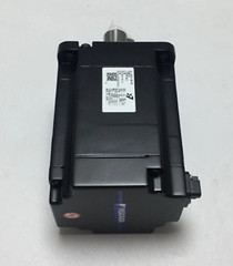 New In Box YASKAWA SGM7A-08AFA21 Servo Motor