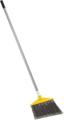 Rubbermaid FG638500GRAY 10-1/2″ Wide Angled Broom with Polypropylene Bristles